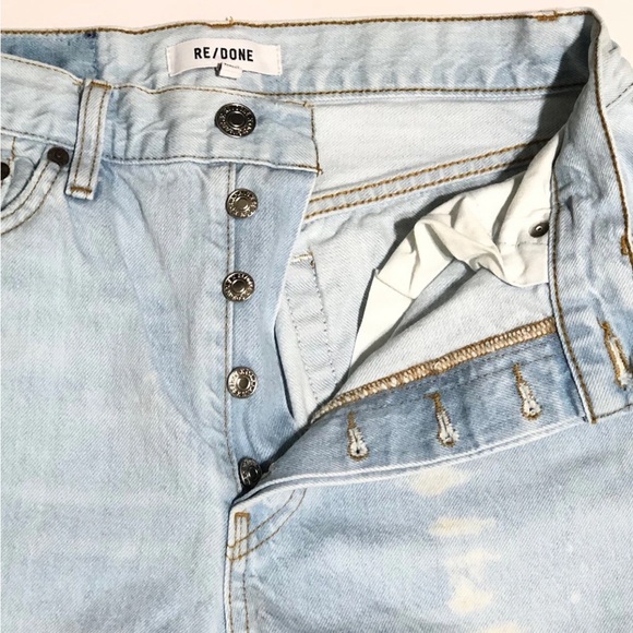 RE/DONE 90s High Rise Loose Jeans in Bleach Destroyed - Picture 5 of 9